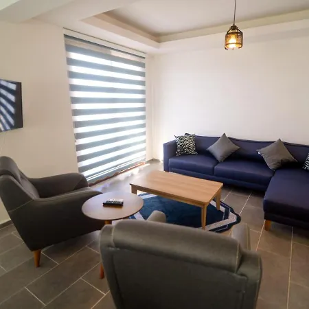 Tatil Evi Charming With Lovely View And Shared Pool In
